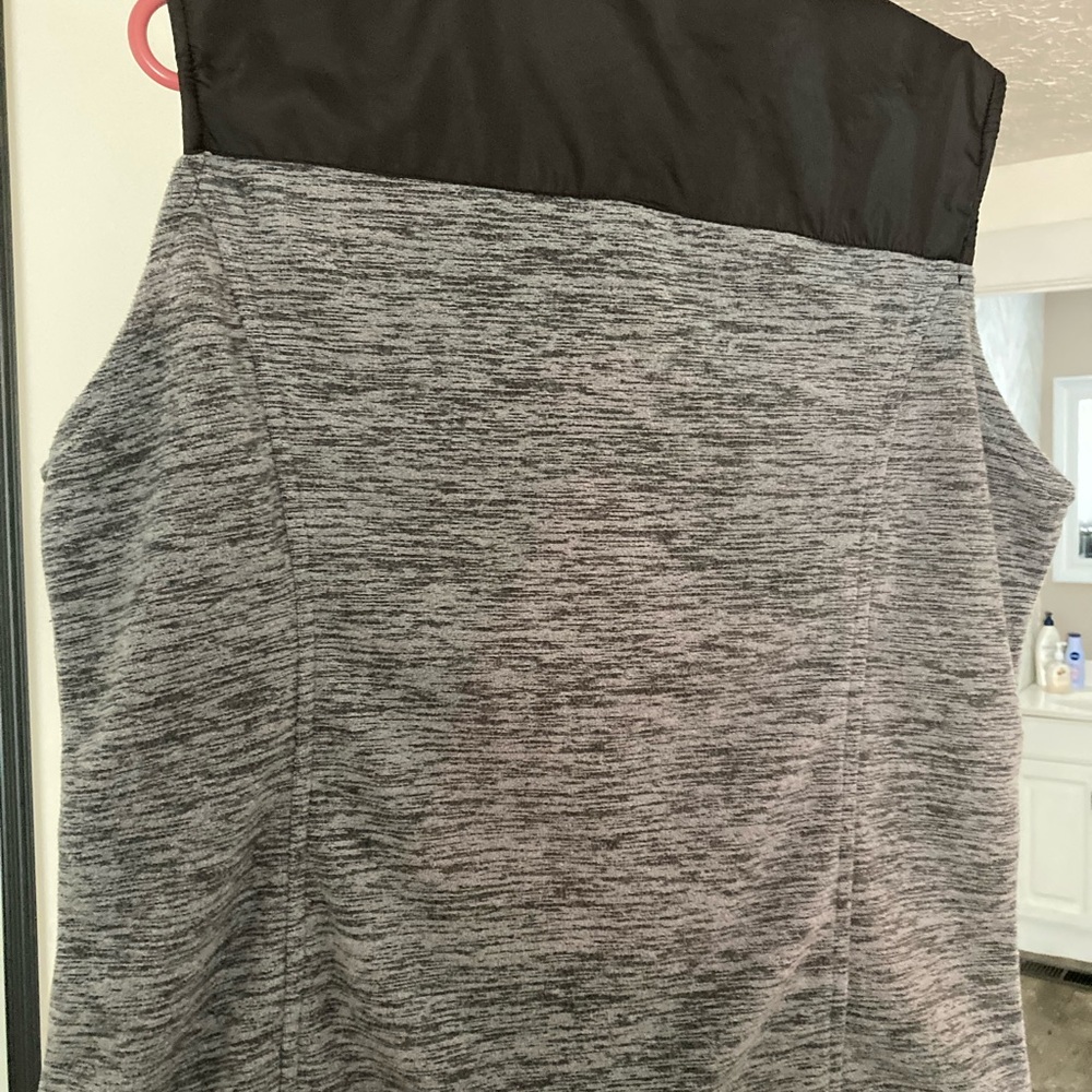 Snozu Platinum Collection Gray Vest - Picture 11 of 15